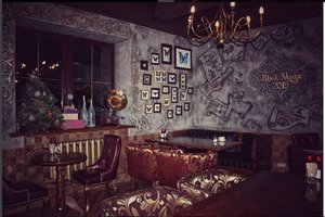 Black magic bar*